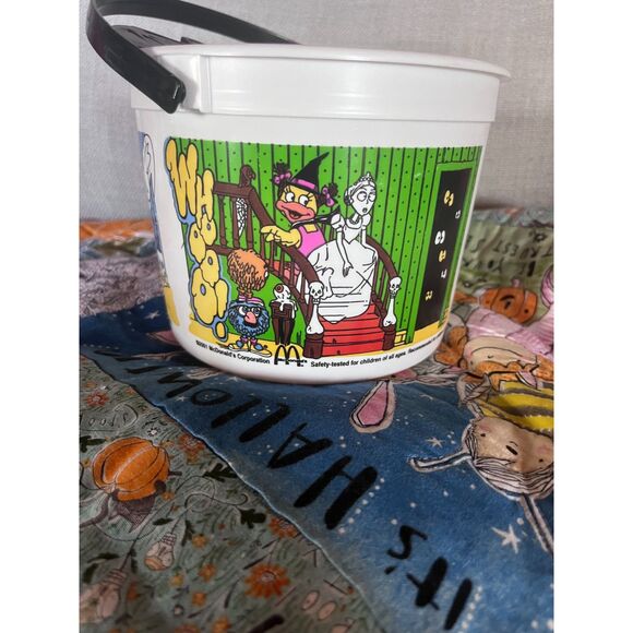 Vintage 2001 McDonald's Halloween Boo Bucket - Picture 4 of 10